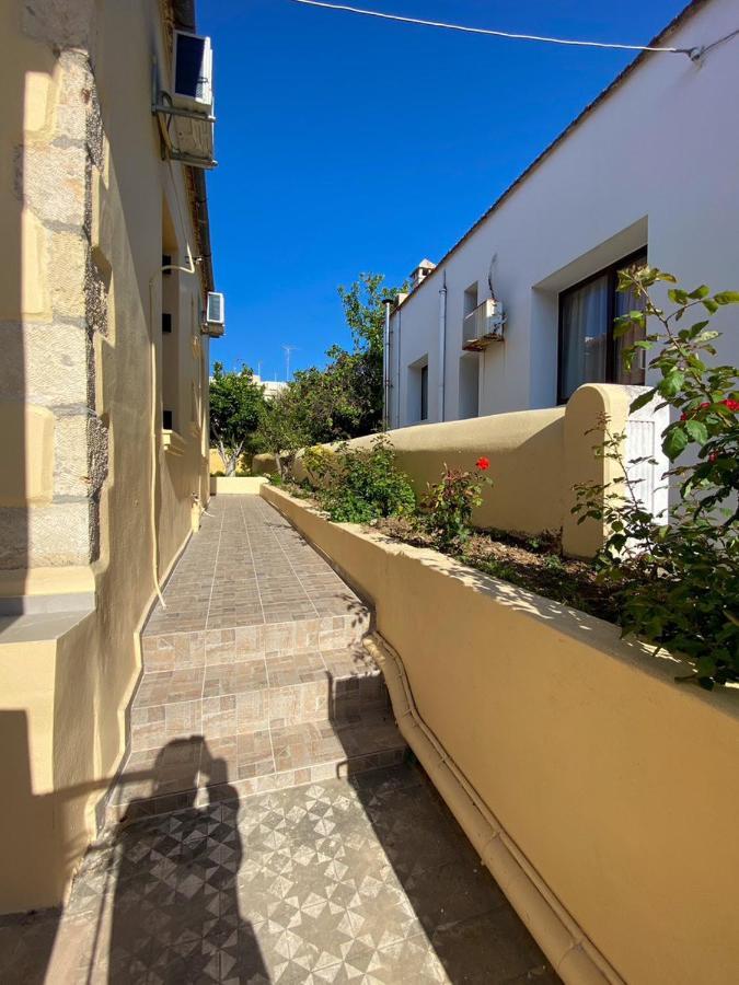 Shared House , Private Rooms With Garden Χανιά Εξωτερικό φωτογραφία